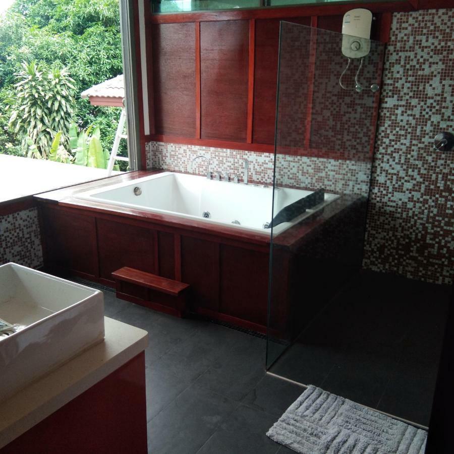 Stunning Villa With Ocean Views And Free Car Lamai Beach  Exterior photo